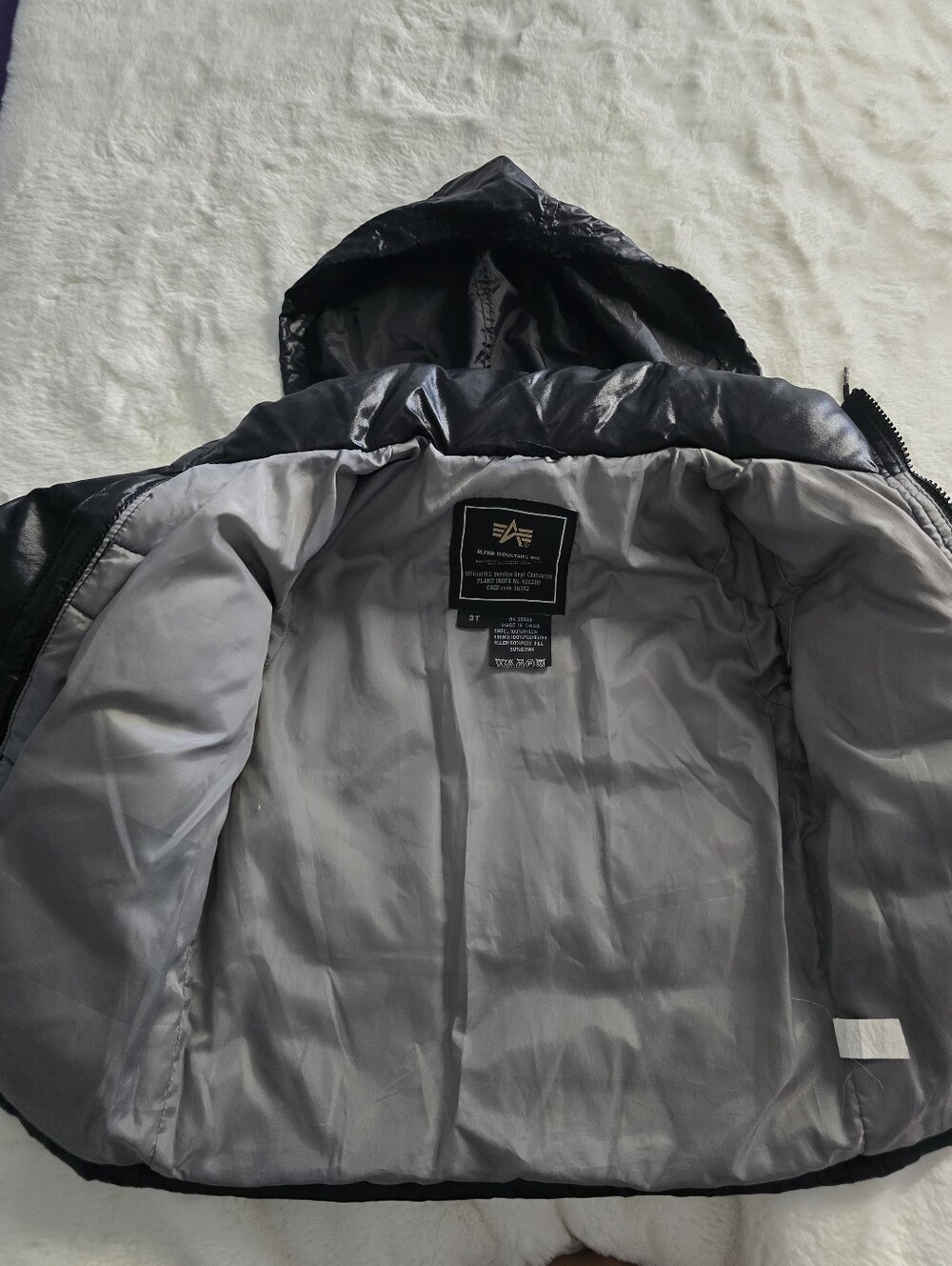 ALPHA IND. Black Kid's Puffer Jacket with Hood And Embroidered Logo - Picture 13 of 16
